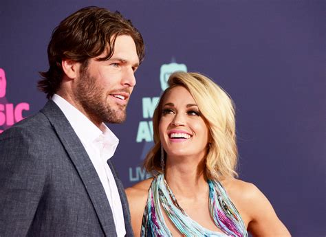 Carrie Underwood : Dating History & Exes